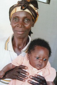 Ma maman est morte, c'est ma Grand Mère qui me garde et votre lait qui me permet de vivre - Centre de Ndelele au CAMEROUN