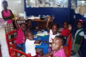 Une partie des Petits Ecole de Sophie - Haiti Février 2010